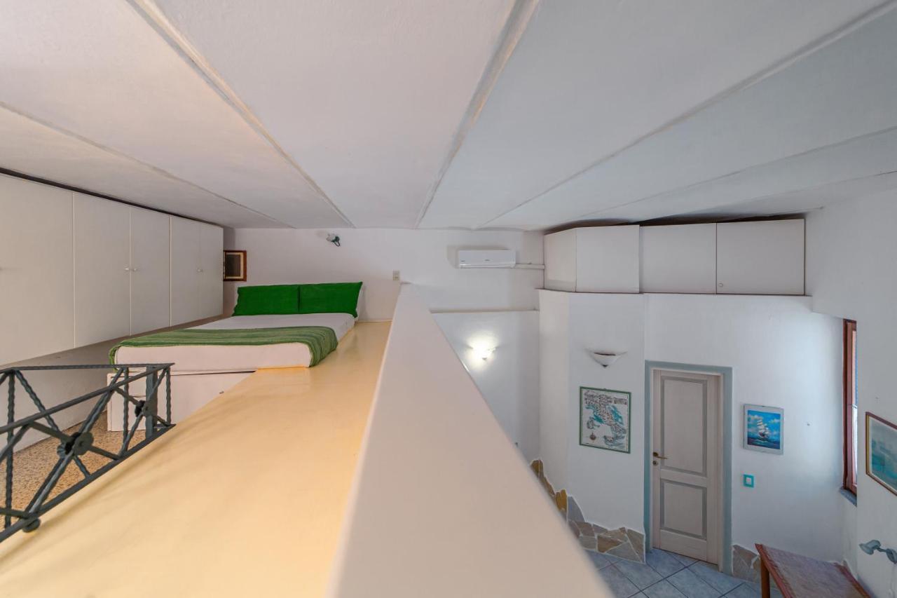 Ferienwohnung Mono Millelire La Maddalena  Exterior foto